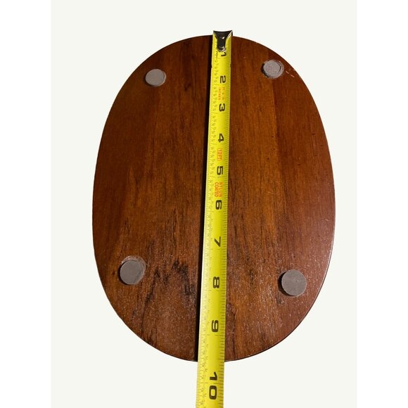 Angel and Lion Figurine With Lamb - Hand-Painted Resin Statue On Wood Base - Picture 12 of 12